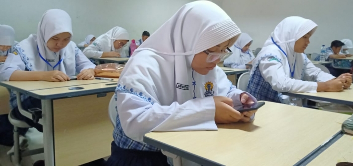 Ujian dengan Gawai, Nilai Siswa Langsung Diketahui Sehari Setelahnya