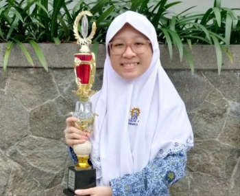 Mengenal Kevina, Peraih Lomba Tartil Qur'an Nasional dan Jago Pidato Bahasa Arab