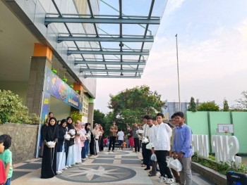 693 Siswa Spemma Pucang Surabaya Ikuti Sparkling Ramadhan 1446 H dengan Penuh Khidmat